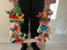 Giant Parrot Swing, Extra